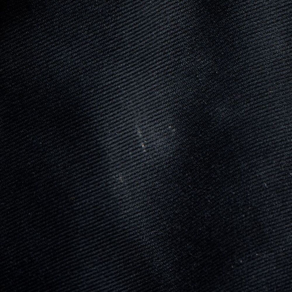 Saint Laurent Matelasse Grain de Poudre Monogram Vinyle Round Camera Bag - Picture 10 of 13
